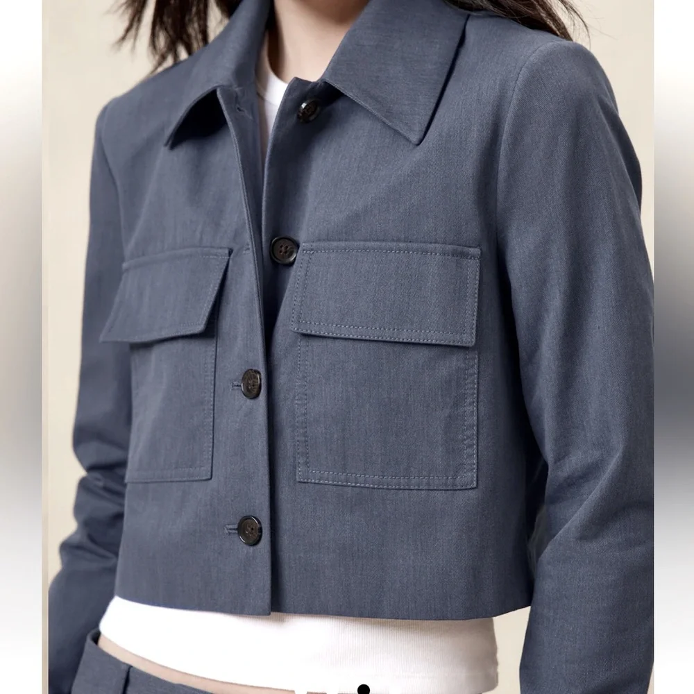 Banana Republic women’s short pocket jacket - Picture 13 of 14